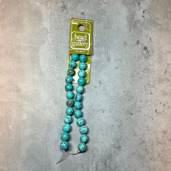 COPY - NWT Dyed Turquoise Howlite Round Stone Beads - Picture 1 of 1